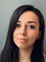 Баяхчиянц Нелли Сергеевна